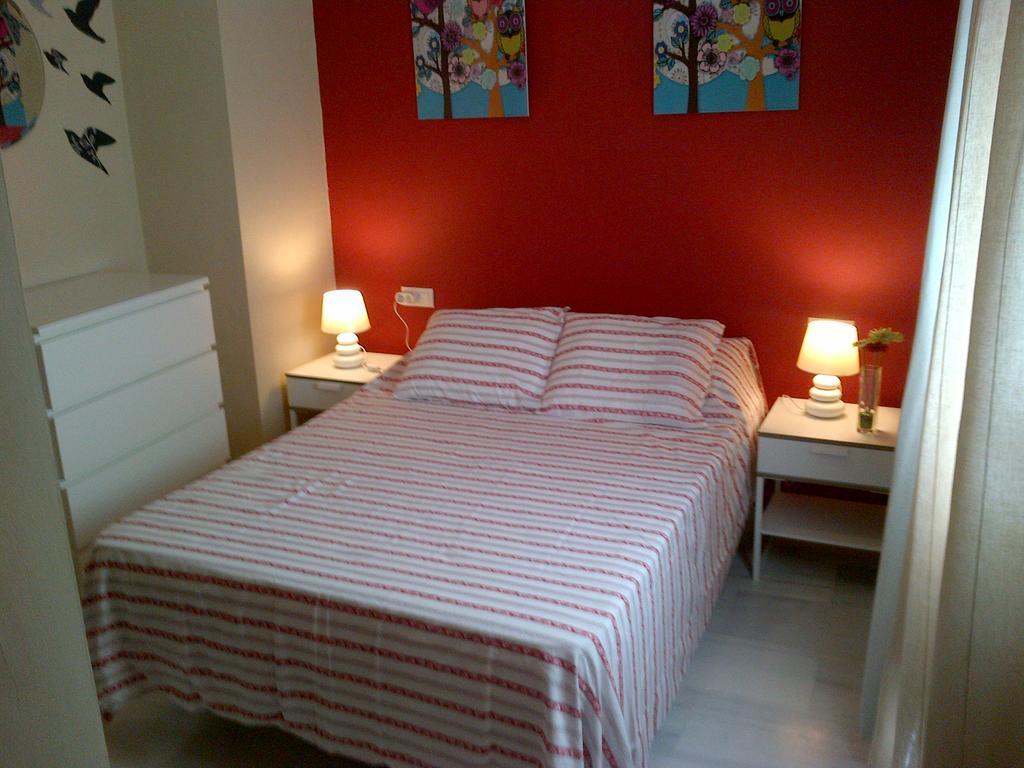 Triana Pureza Apartman Sevilla Kültér fotó